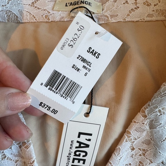L'AGENCE White Lace Shorts New NWT Size 6 - Picture 6 of 12